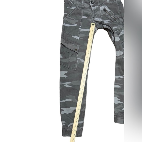 Jolt Camo Utility Pants (Juniors) Size 1 Jogger Style - Picture 16 of 16